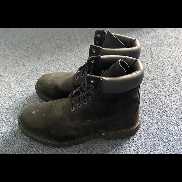 Timberland 6 Inch Premium Classic Boots - Picture 5 of 5